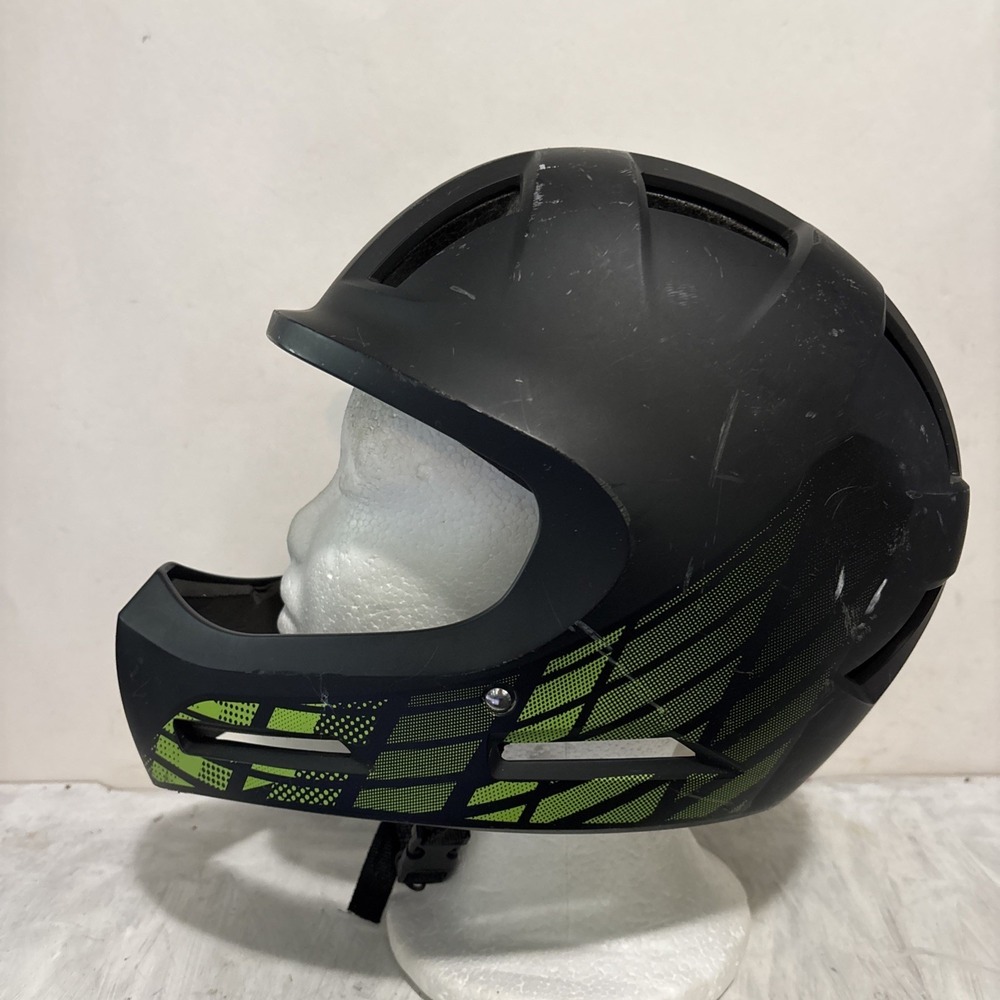 Bell  Drop youth 54-58Cm Helmet Black Dirt Bike BMx WORN